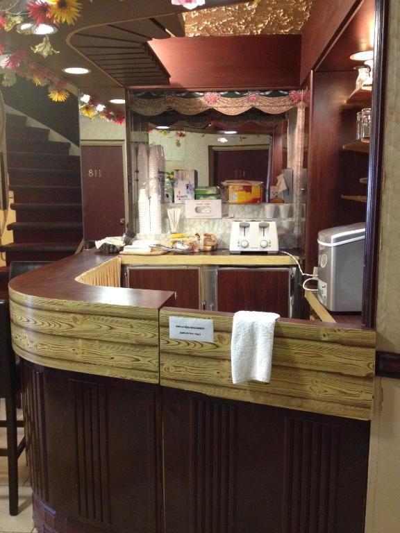 Chomedey Inn Laval Dış mekan fotoğraf