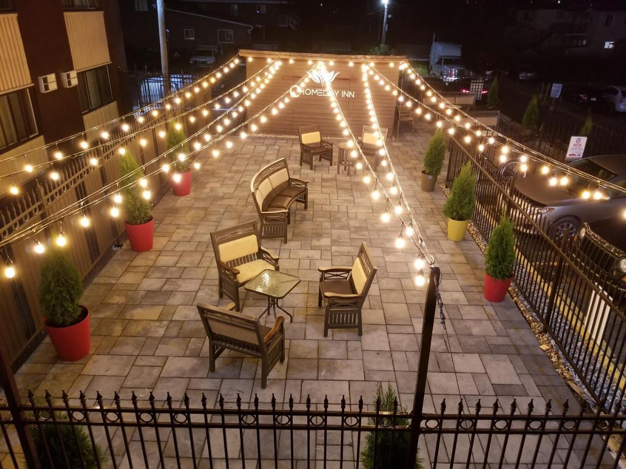 Chomedey Inn Laval Dış mekan fotoğraf